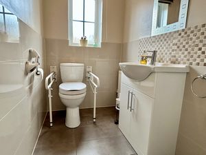 Downstairs W.C.- click for photo gallery